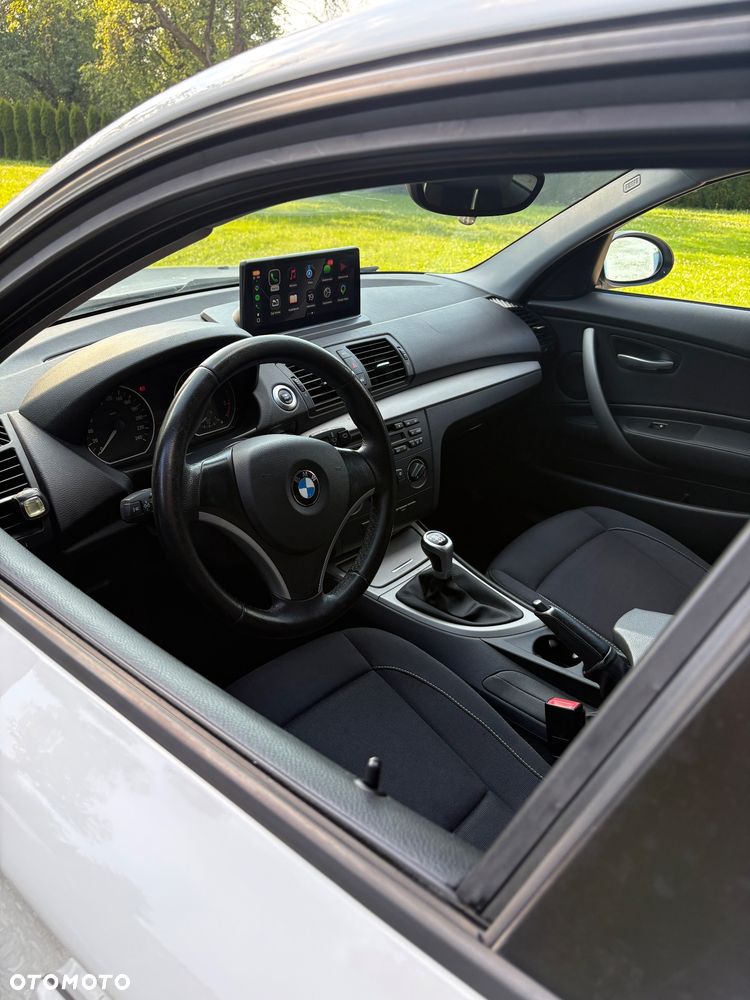 BMW Seria 1 118d - 16