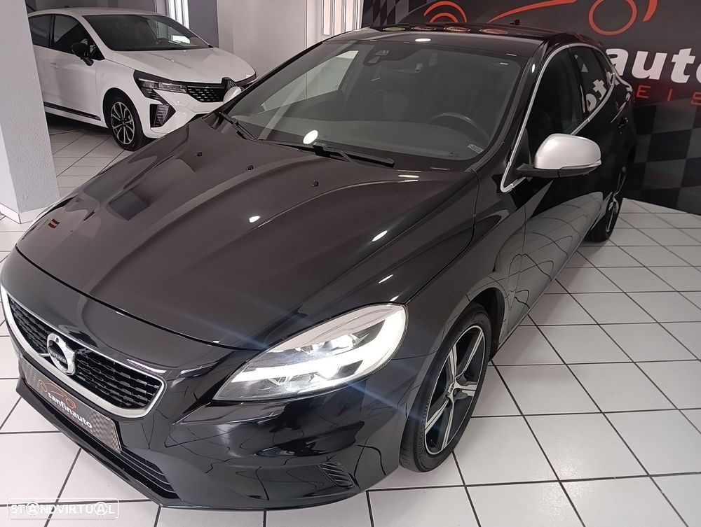 Volvo V40 2.0 D3 R-Design - 10