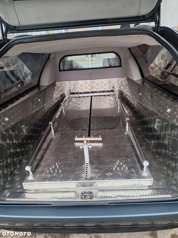 Mercedes-Benz Klasa E 280 T 4 Matic Elegance - 6