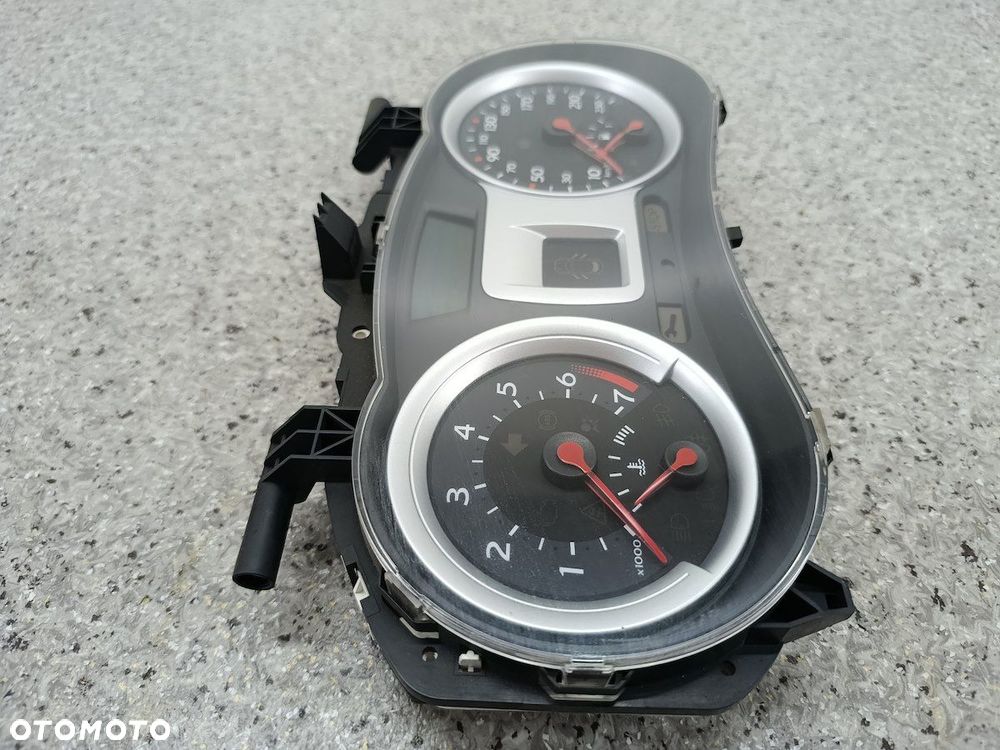 LICZNIK RENAULT CLIO III 8200628775 VISTEON 1.2 16V - 3