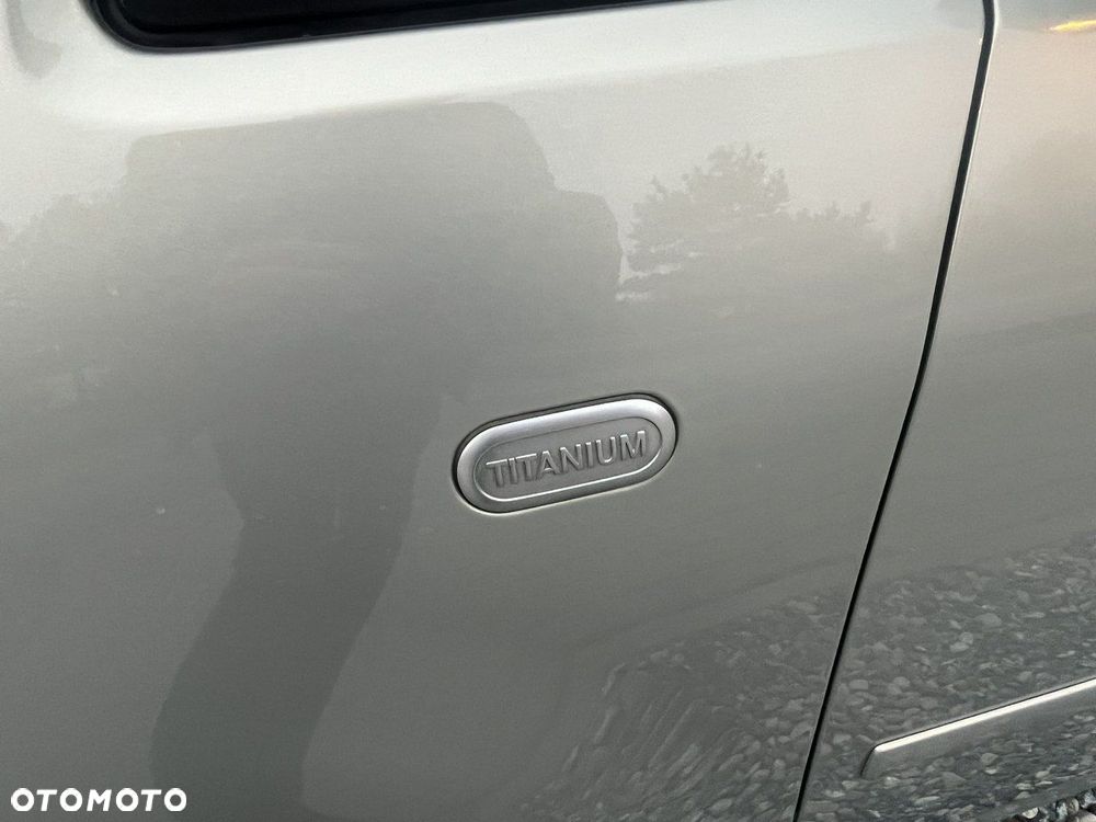 Ford C-MAX - 10