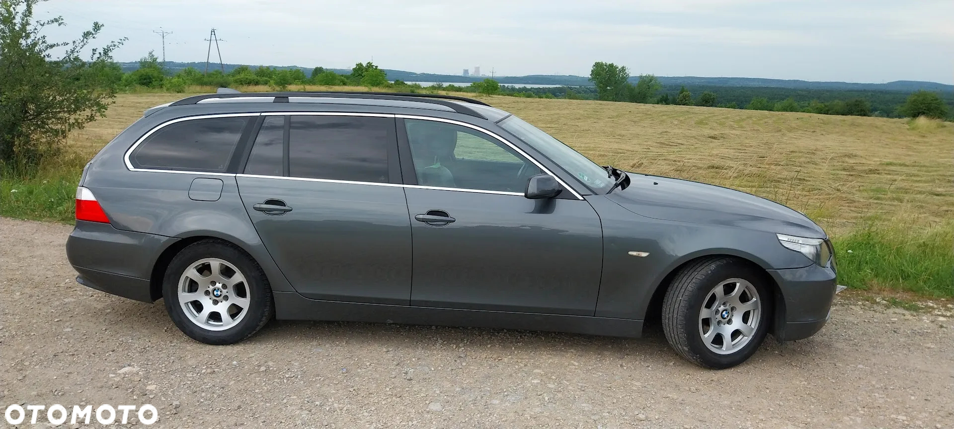 BMW Seria 5 523i - 16