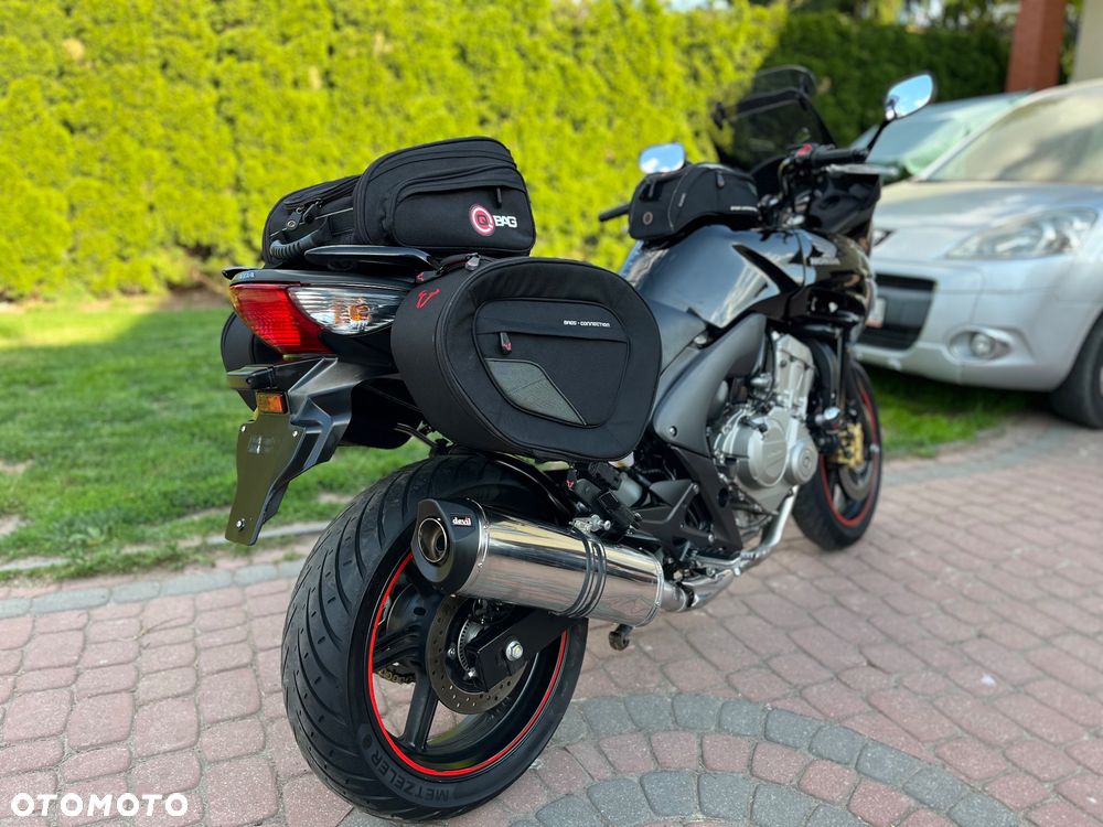 Honda CBF - 7
