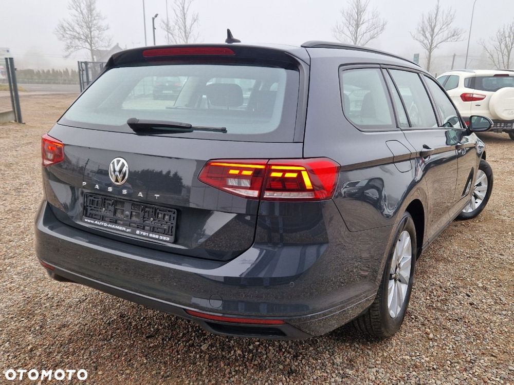 Volkswagen Passat - 24