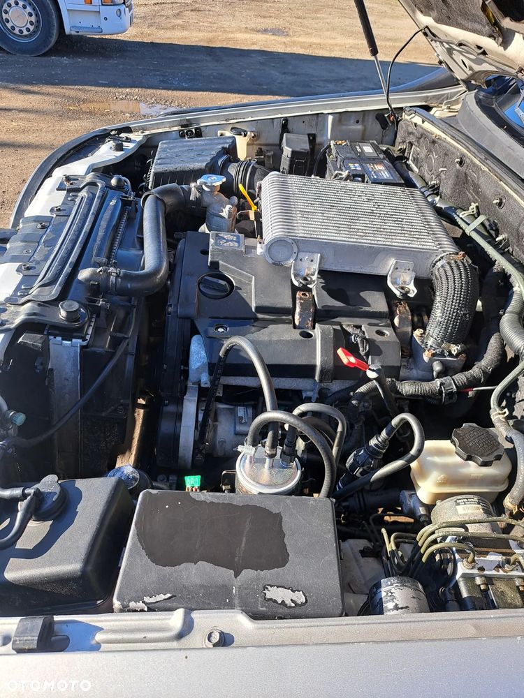 Hyundai Terracan - 8