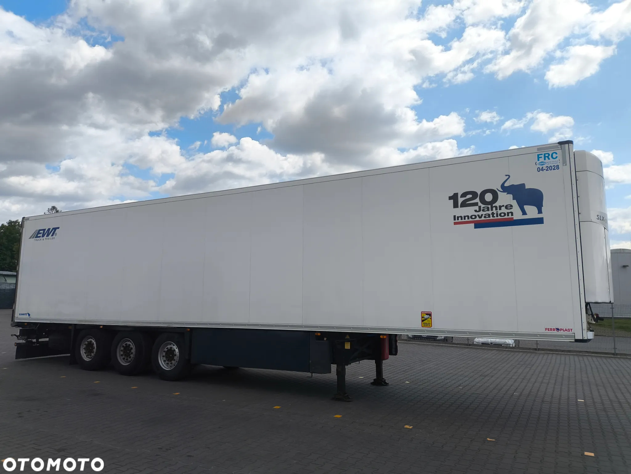 Schmitz Cargobull SKO 24 - 4