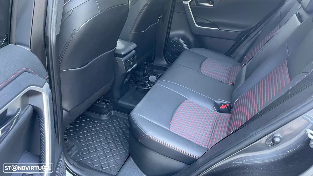 Toyota RAV4 2.5 HDF Plug-in Square Co.AWD-i - 5