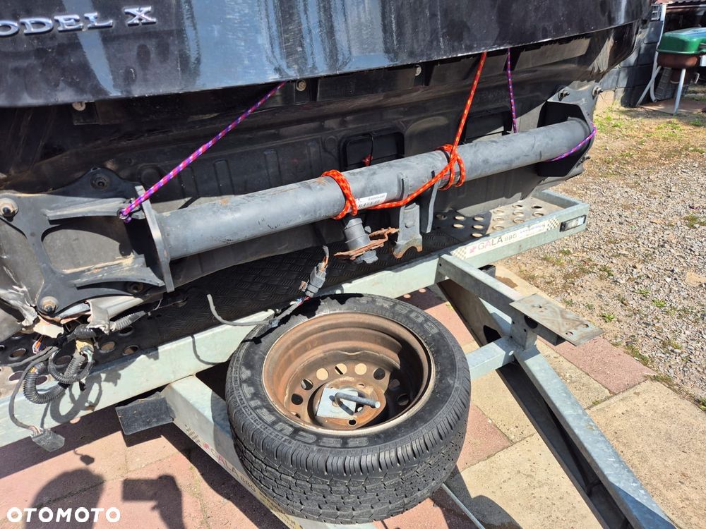 HAK HOLOWNICZY BEZ KULI TESLA MODEL X - 2