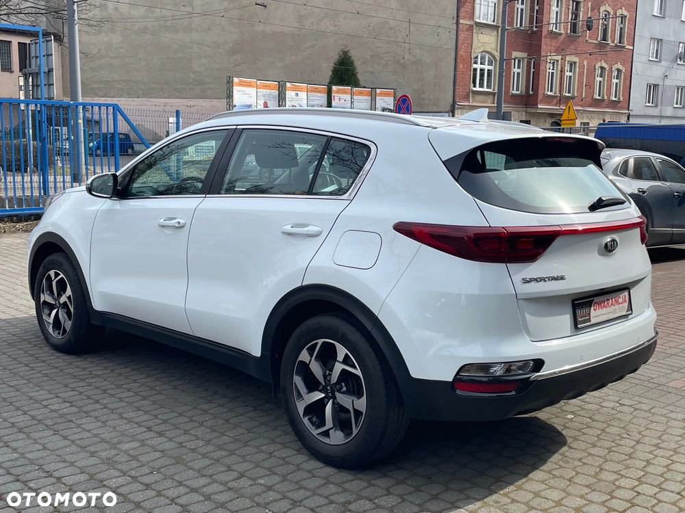 Kia Sportage 1.6 GDI L Business Line Plus 2WD - 4