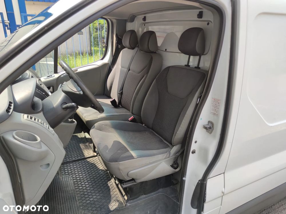 Opel VIVARO - 6