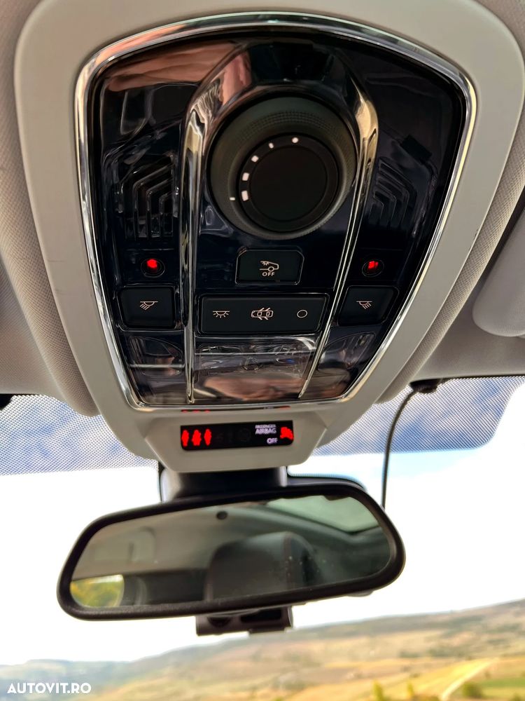 Peugeot 508 RXH Hybrid4 - 37