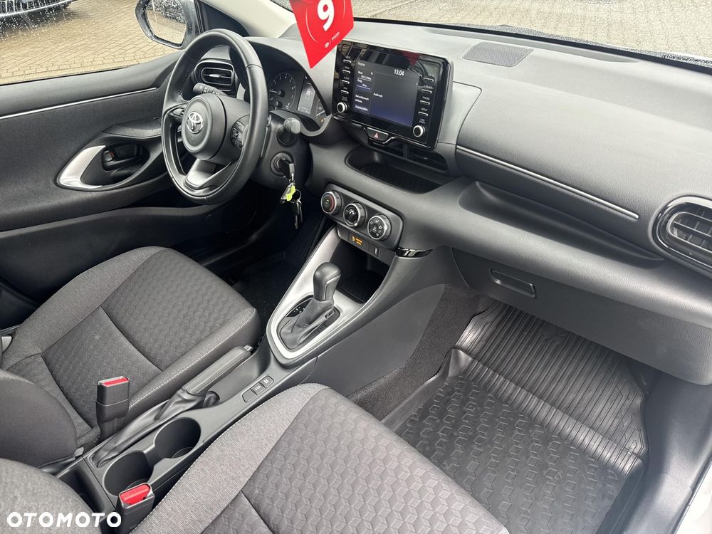 Toyota Yaris 1.5 Comfort CVT - 14