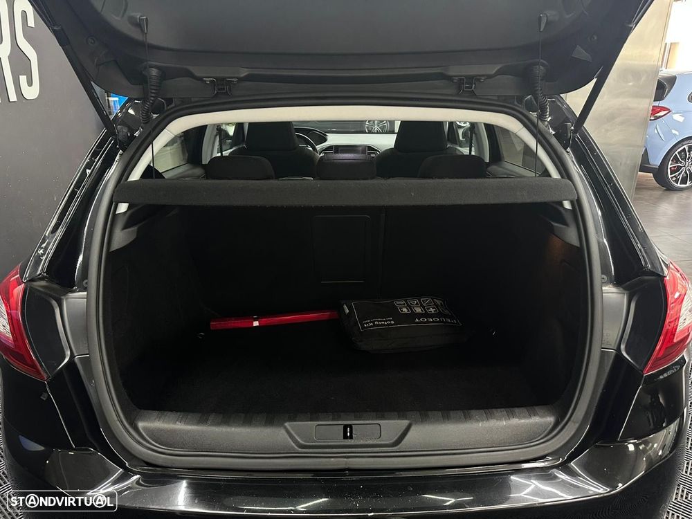 Peugeot 308 1.6 BlueHDi Active - 9