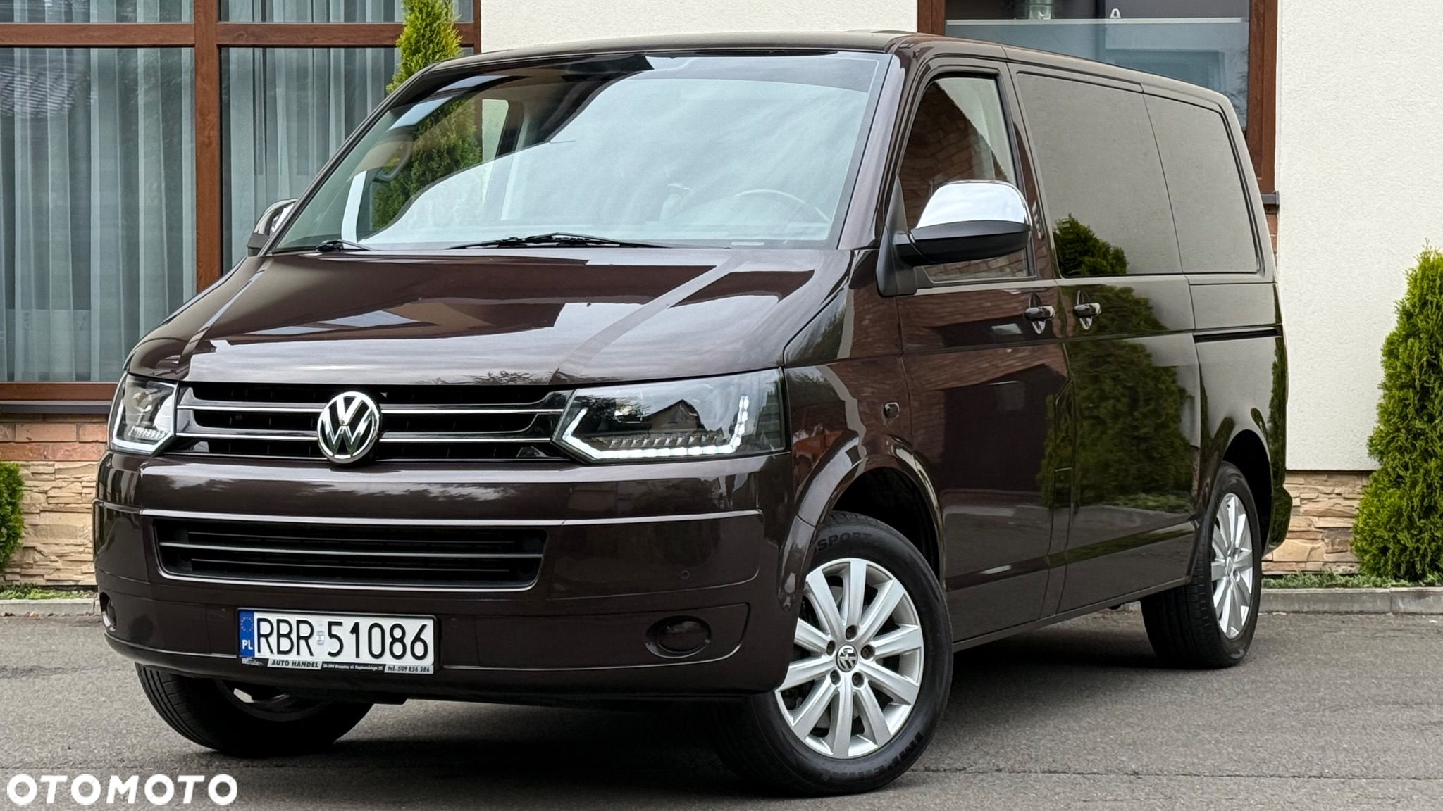 Volkswagen Multivan - 3
