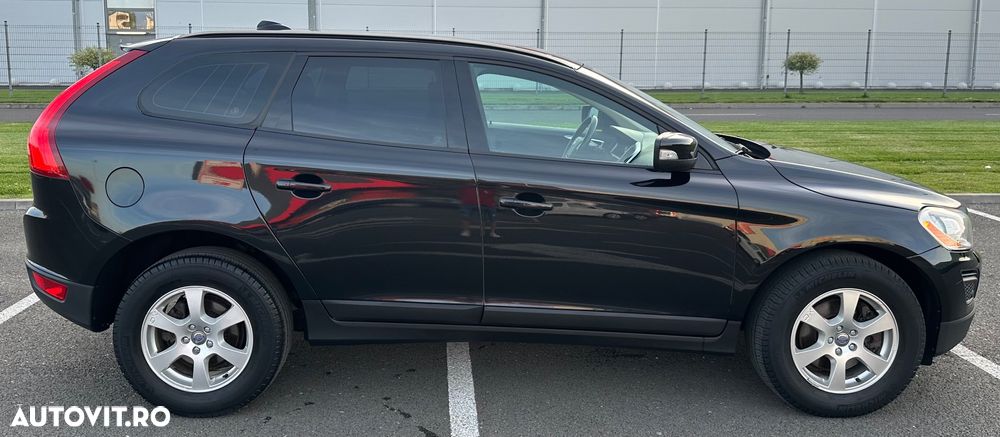 Volvo XC 60 - 8