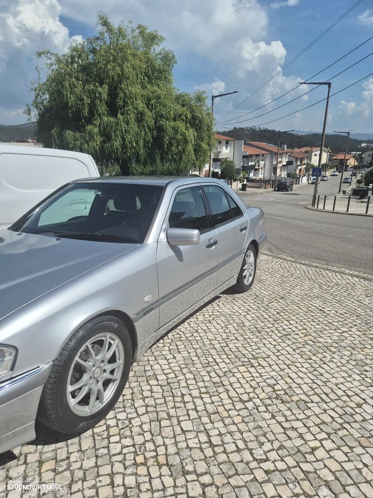 Mercedes-Benz C 220 D Elegance - 5