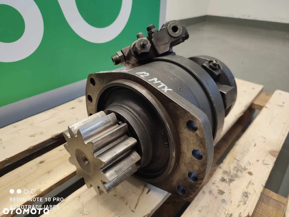 Pompa obrotu Mecalac 12 MTX - 4