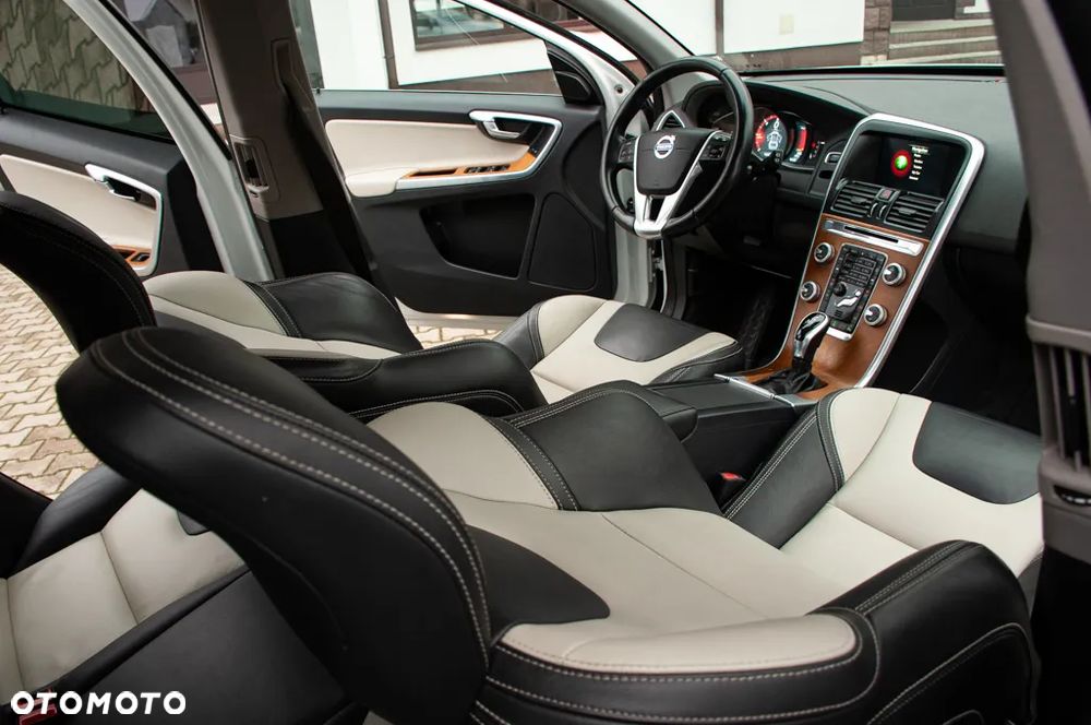 Volvo XC 60 D4 Drive-E Summum - 22