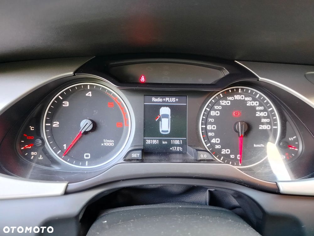 Audi A4 Avant 2.0 TDI - 8