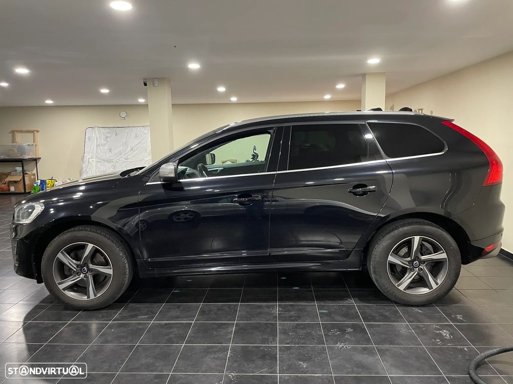 Volvo XC 60 2.0 D4 R-Design Geartronic - 3