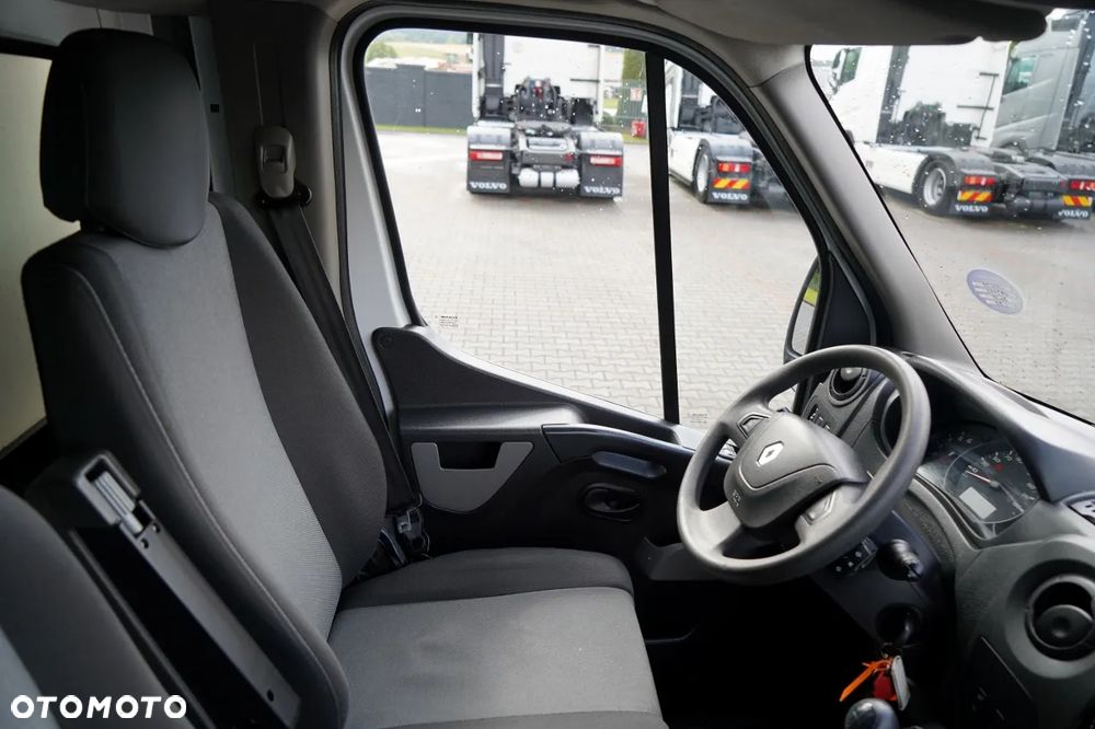 Renault MASTER / KONTENER - 4,3 M / WINDA DHOLLANDIA - 750 KG / 3 MIEJSCA / BLIŹNIAK / SPROWADZONY / - 26