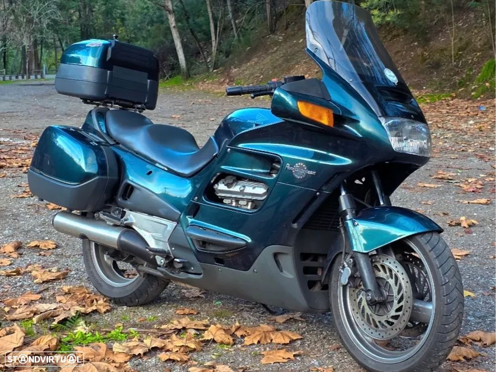 Honda Pan European ST1100 - 1