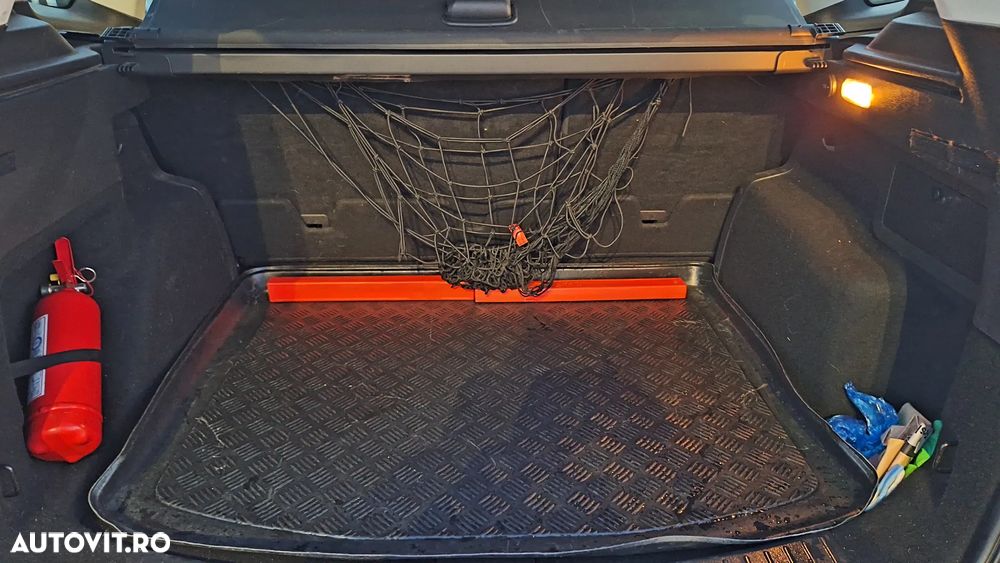 Ford Kuga 2.0 TDCi 4WD Powershift Trend - 19