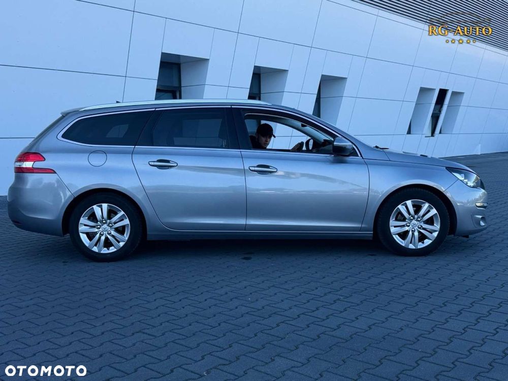 Peugeot 308 - 7