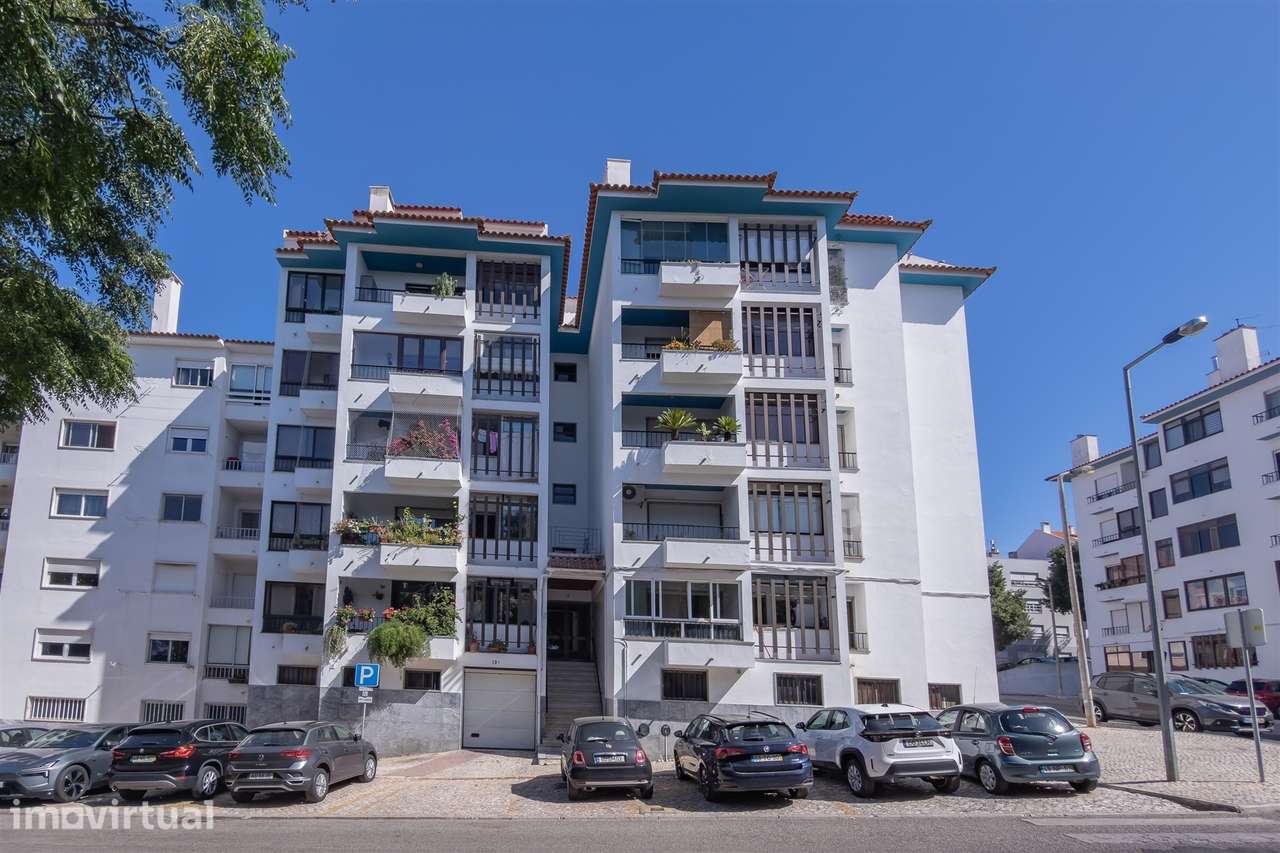 T2 com Vista Mar | Garagem Box | Suite | Lareira | Cascais - Grande imagem: 5/31