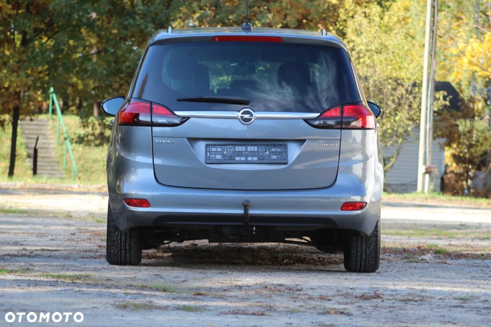 Opel Zafira - 13