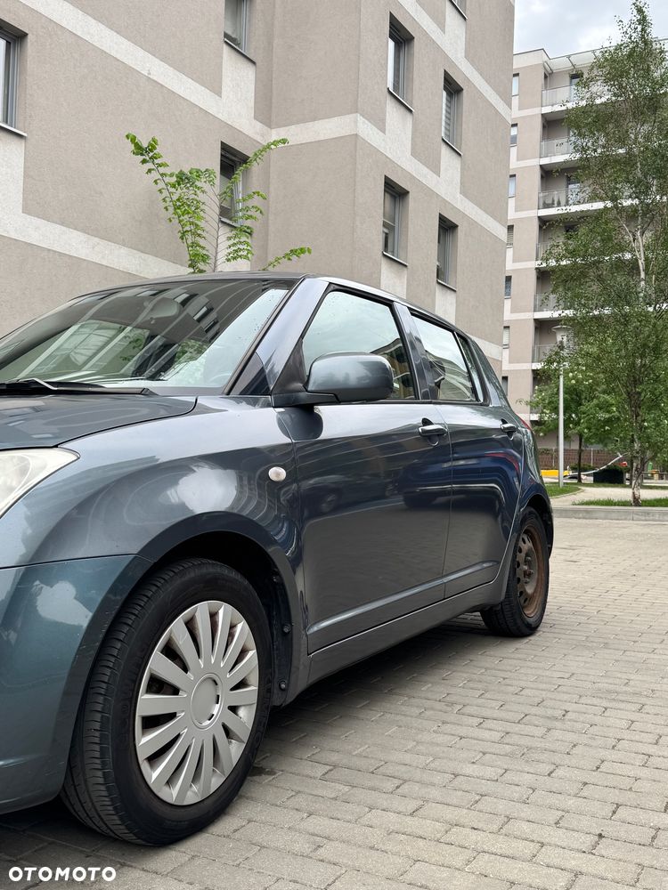 Suzuki Swift 1.3 GS / Premium - 9