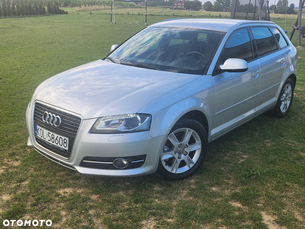Audi A3 Sportback 1.6 TDI Ambition - 2