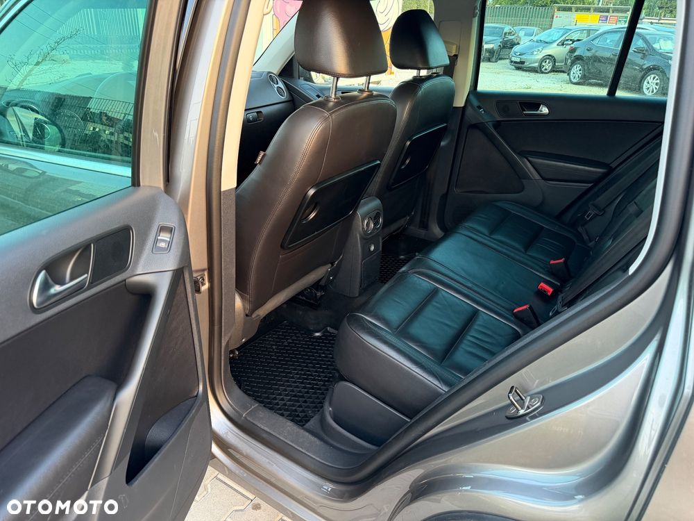 Volkswagen Tiguan 2.0 TSI 4Mot Sport DSG - 28