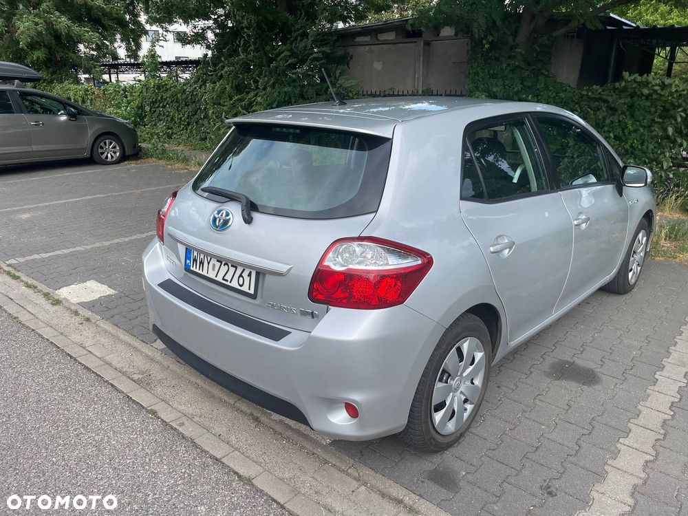 Toyota Auris - 16