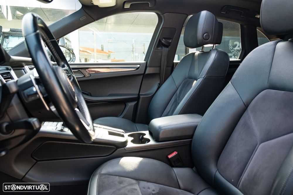 Porsche Macan S - 17