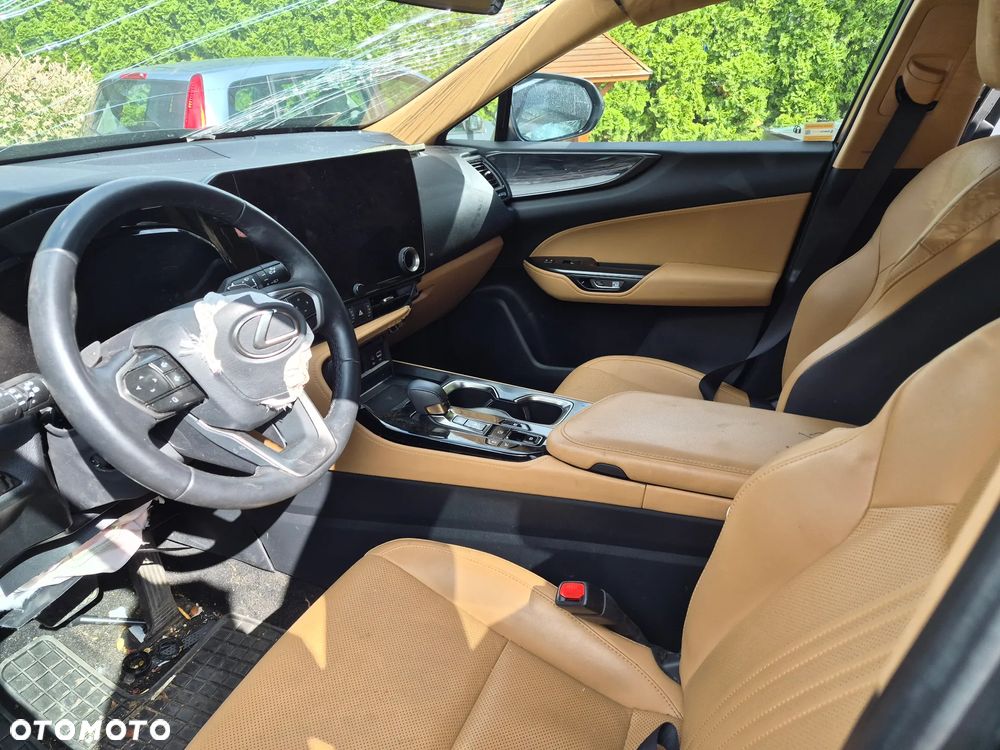 Lexus NX 350h Omotenashi AWD - 6