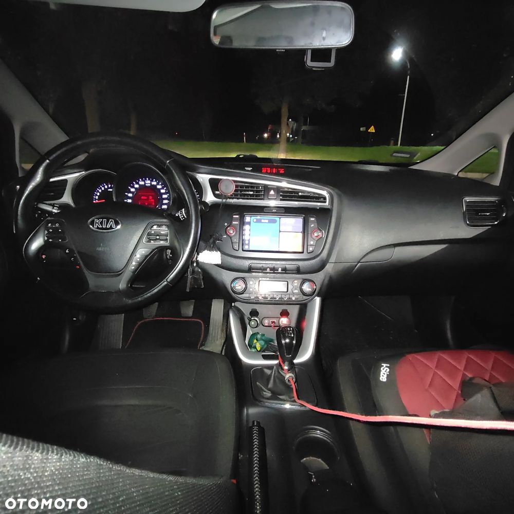 Kia Ceed 1.6 GDI Smart Plus - 4