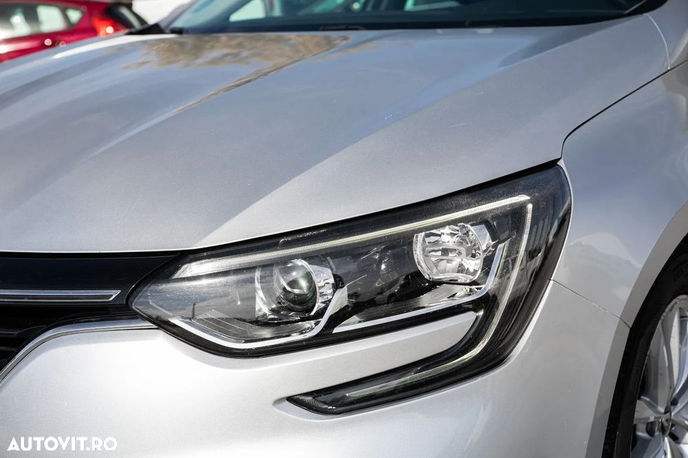 Renault Megane Blue dCi 116 Intens - 9