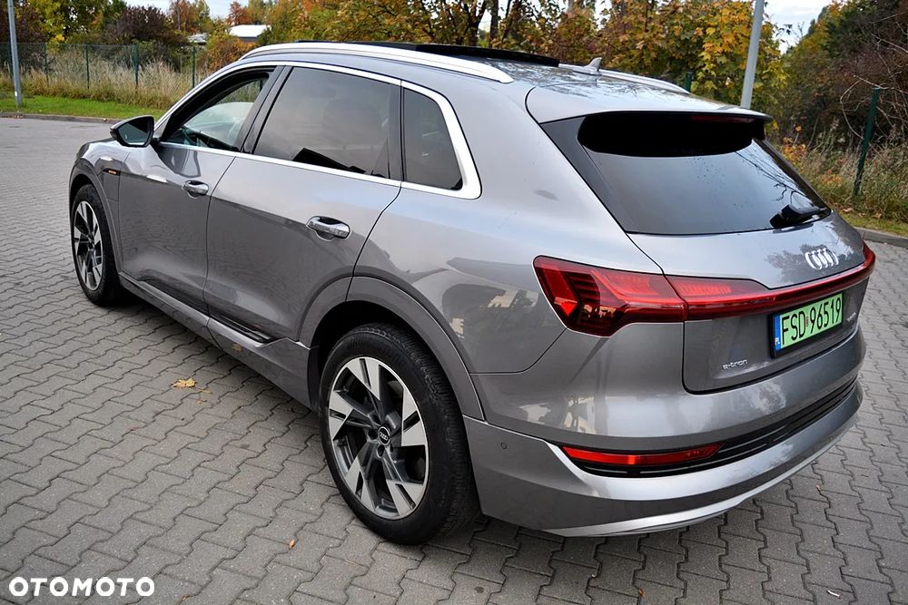 Audi E-Tron 2021 photo 4