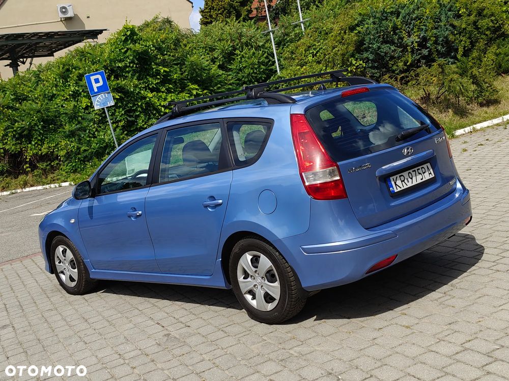 Hyundai i30 1.6 CRDi Comfort - 13