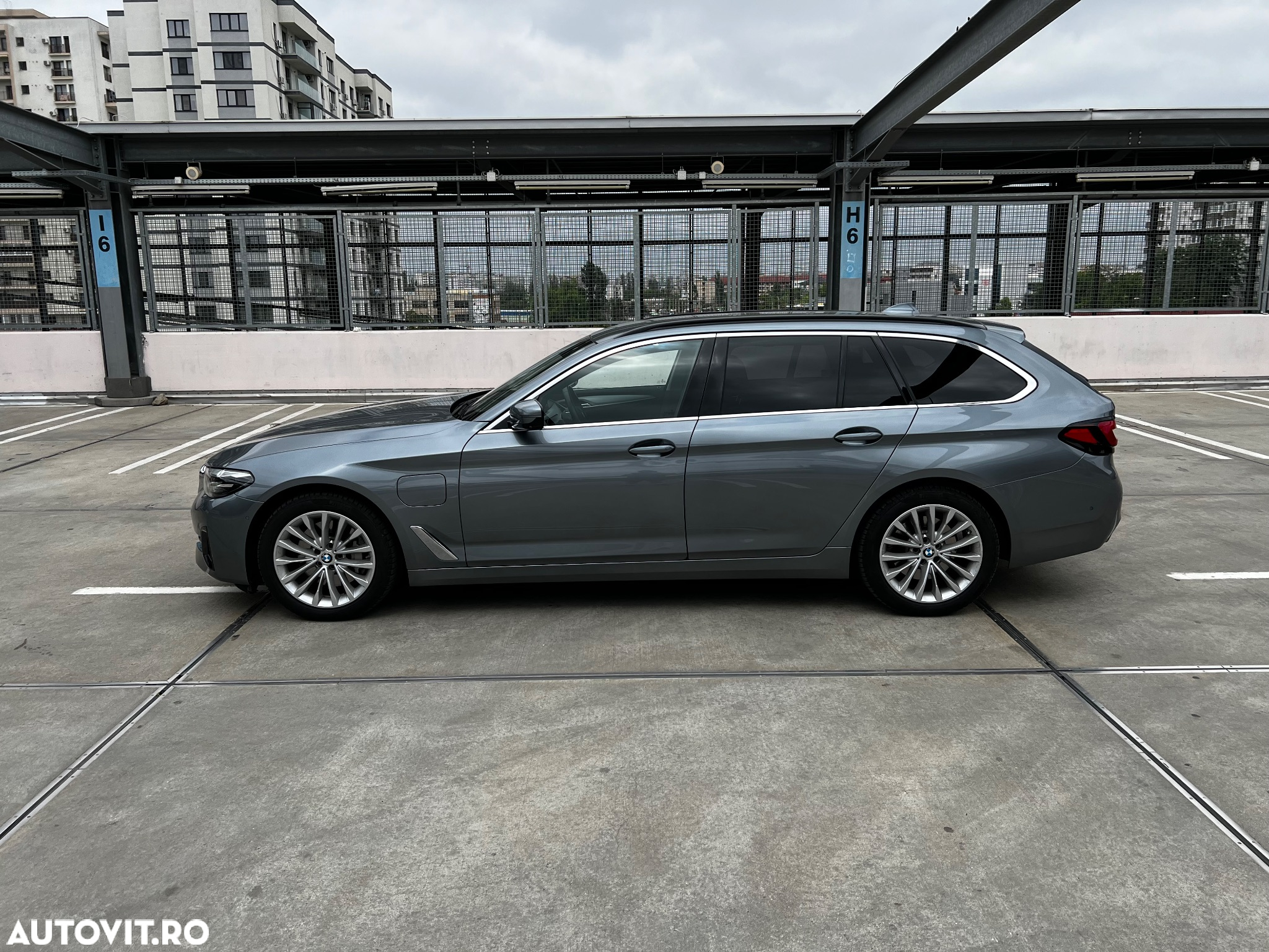 BMW Seria 5 530e xDrive AT PHEV - 5