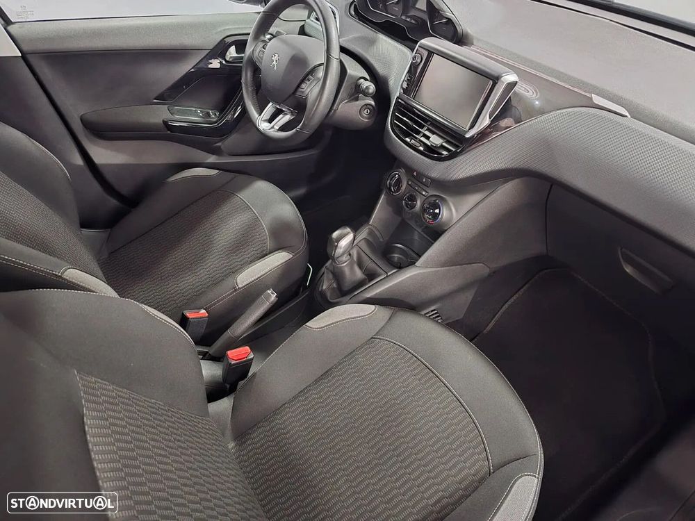 Peugeot 208 1.6 BlueHDi Active - 18