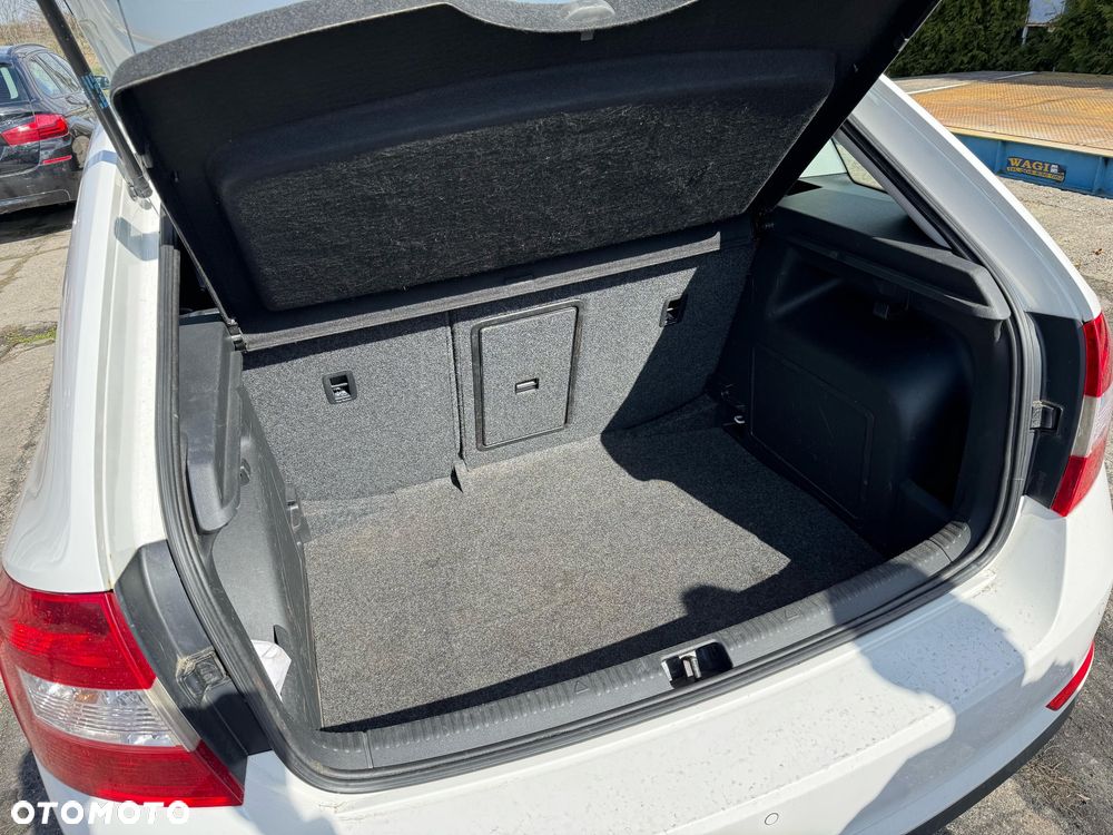 Skoda RAPID 1.2 TSI Elegance - 7