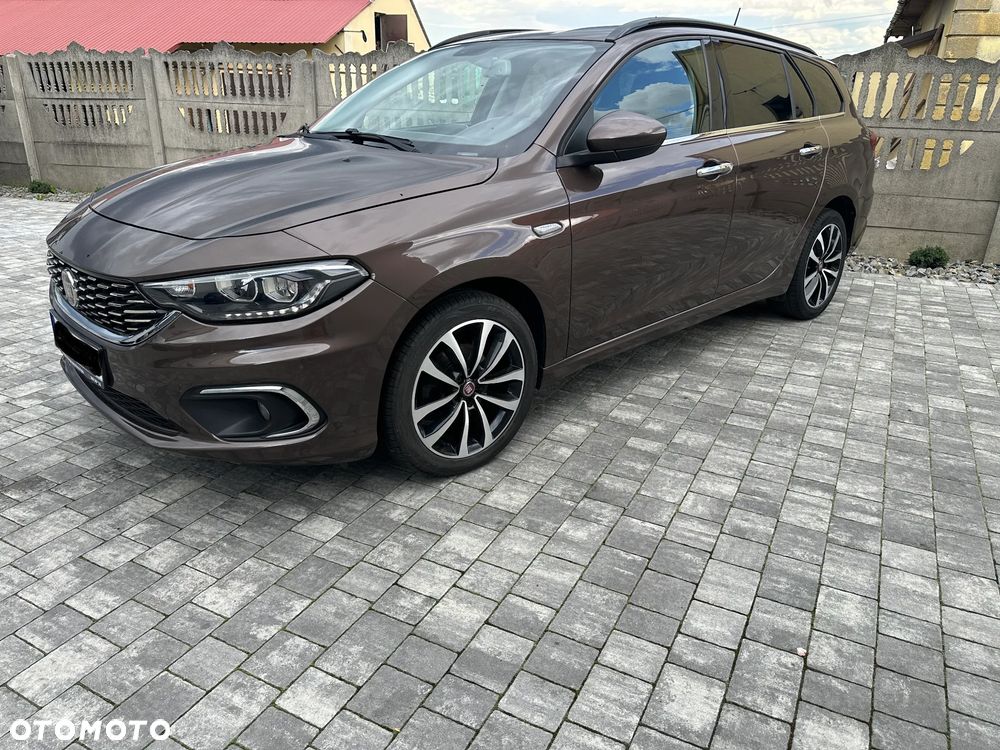 Fiat Tipo 1.4 T-Jet Lounge - 4