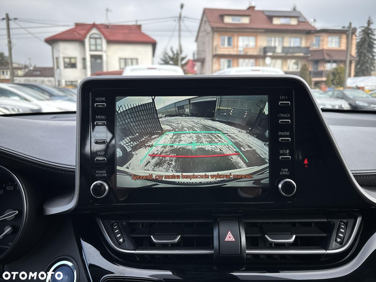 Toyota C-HR - 14