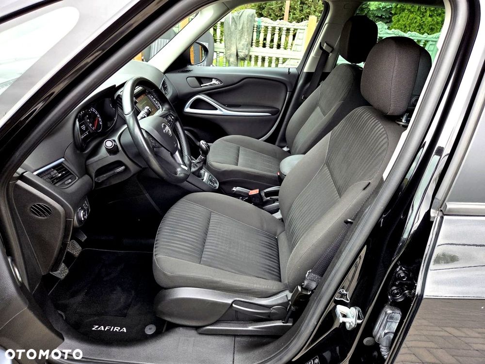 Opel Zafira - 14