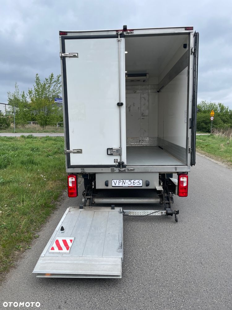 Volkswagen Crafter - 9