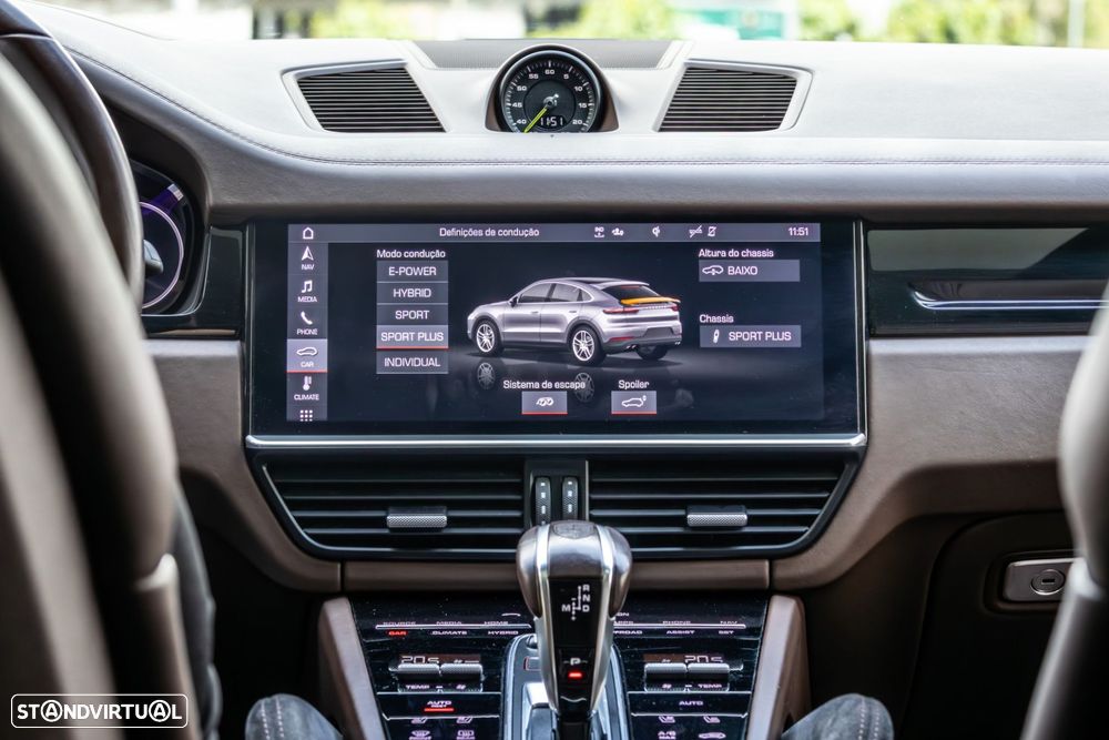 Porsche Cayenne Coupé E-Hybrid - 45
