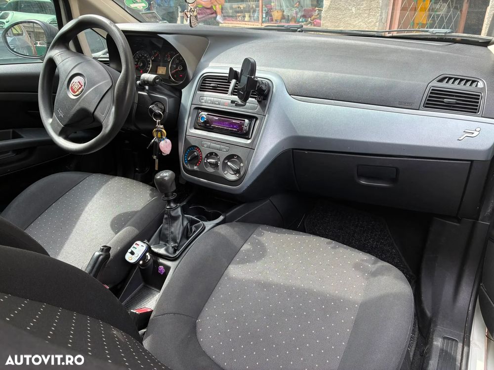 Fiat Punto 1.2 8V Active - 4