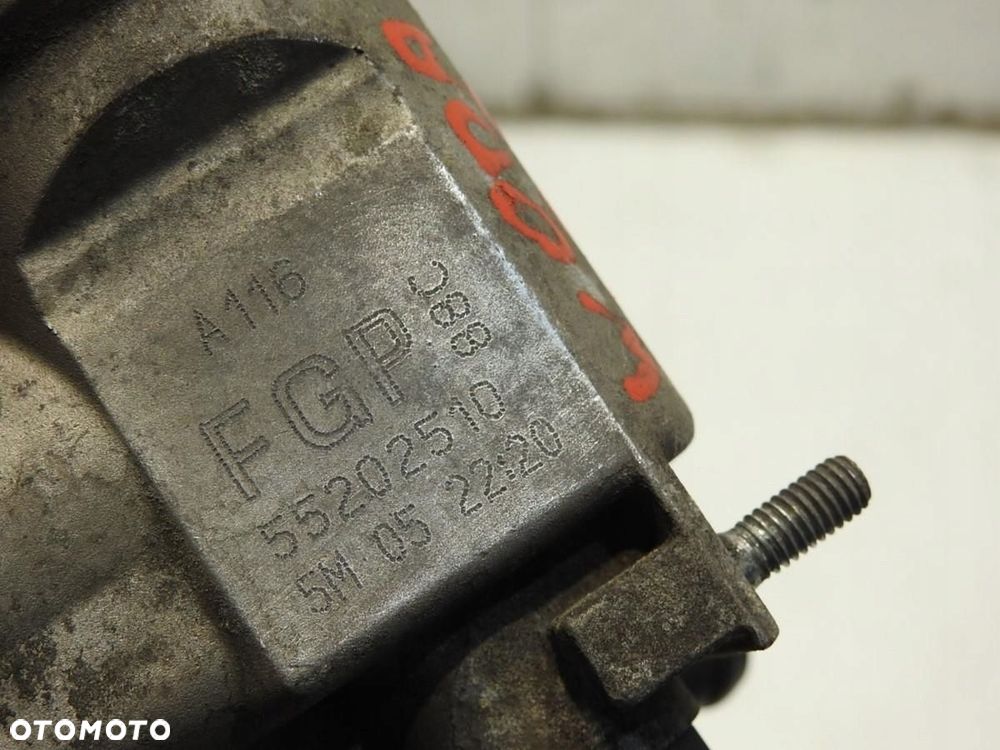 OBUDOWA TERMOSTATU OPEL ZAFIRA B 1.9 CDTI 55202510 - 6